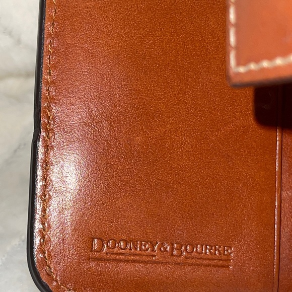 Dooney and Bourke Mini zip around croc print wallet - Picture 7 of 10